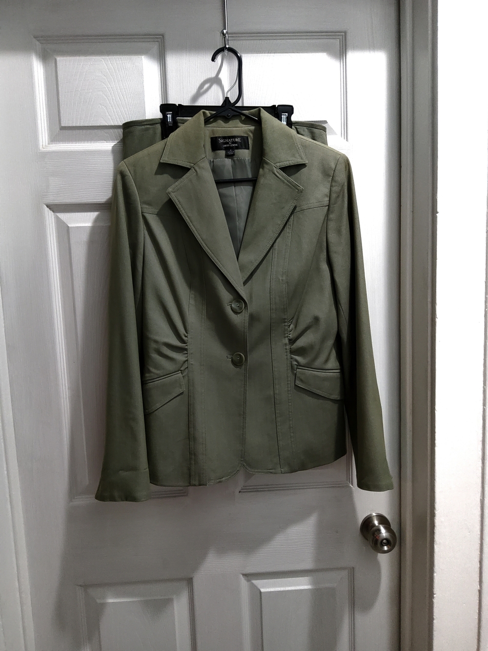 Signature Olive Green Tailored Women's Blazer Suit 2 Pc